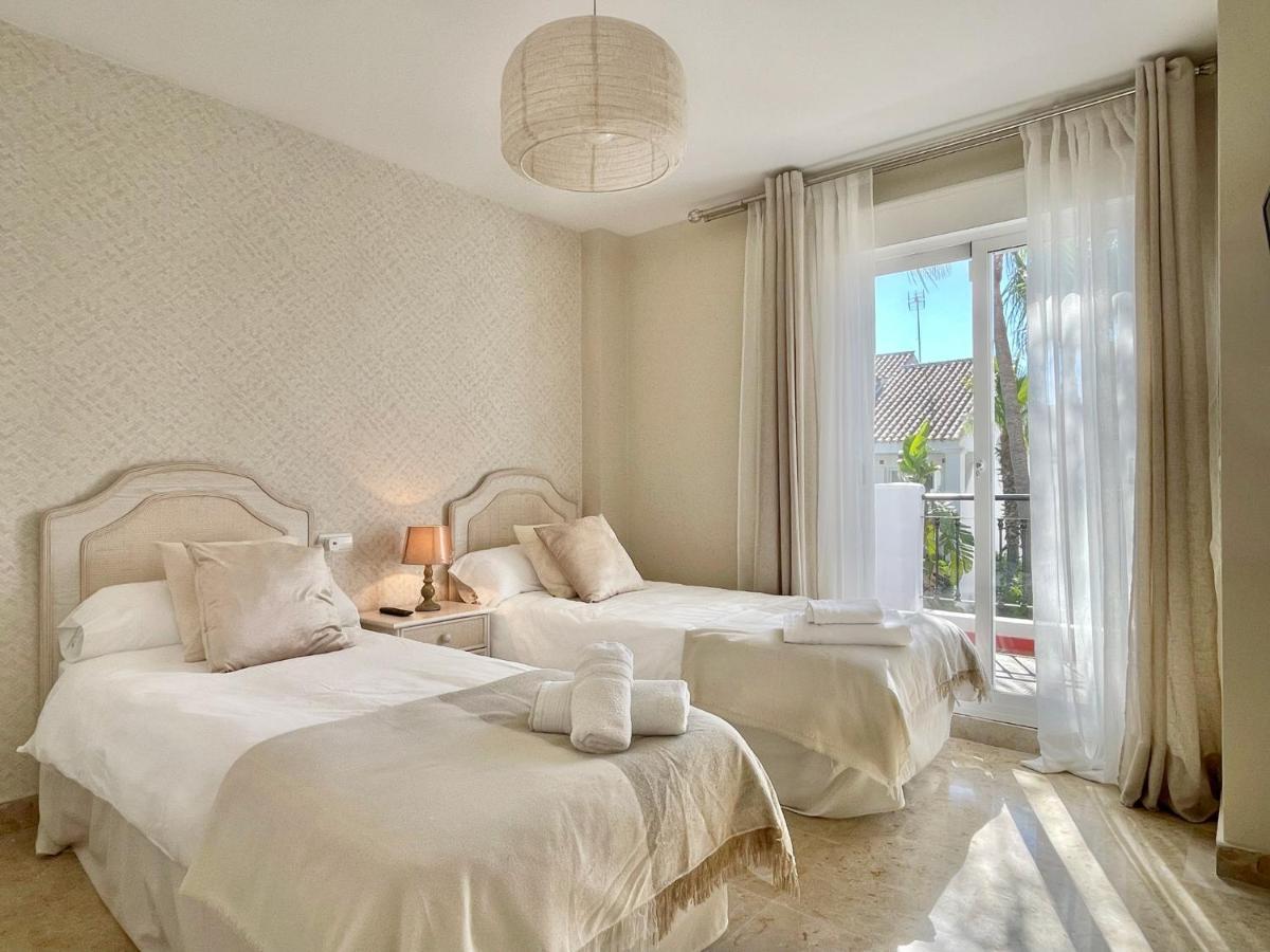 Unique Townhouse In Front Of Puerto Banus Apartment Marbella Exterior foto